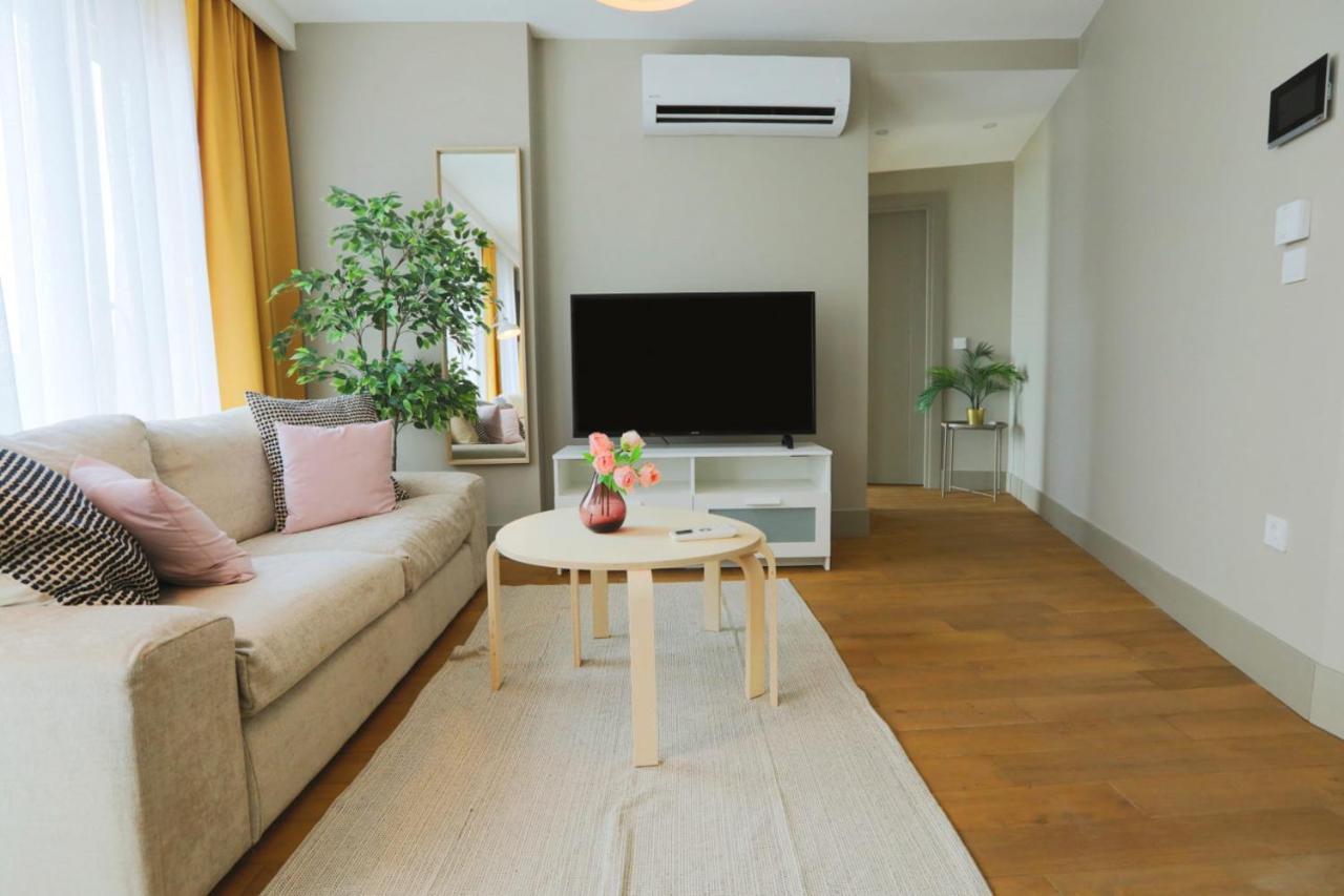 Excellent Flat W 360 Bosphorus View In Cihangir Istambul Extérieur photo